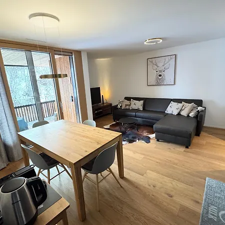 Beautiful Sunny New 1 Bed Apt Flims Exterior photo