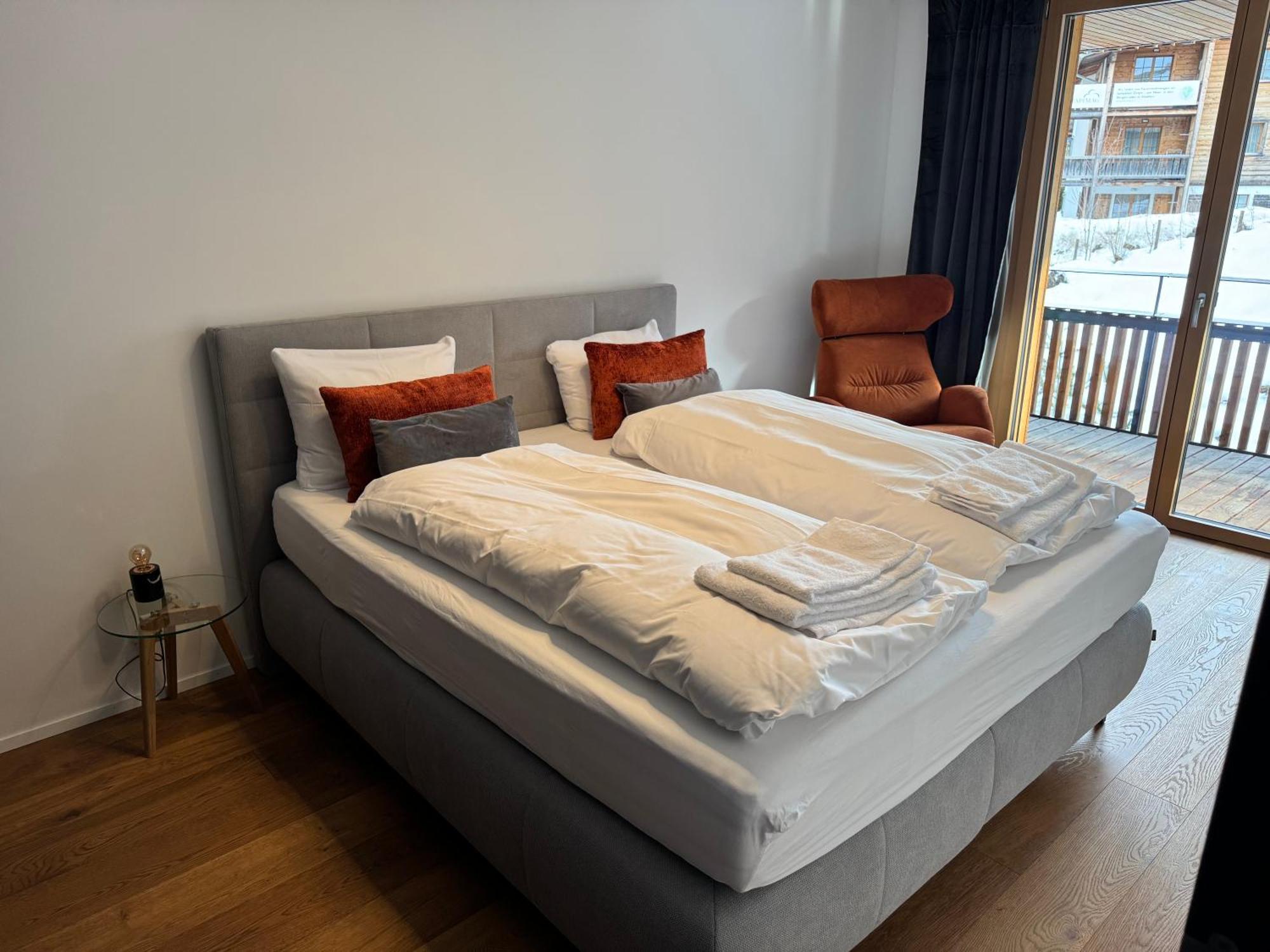 Apartment Beautiful Sunny New 1 Bed *